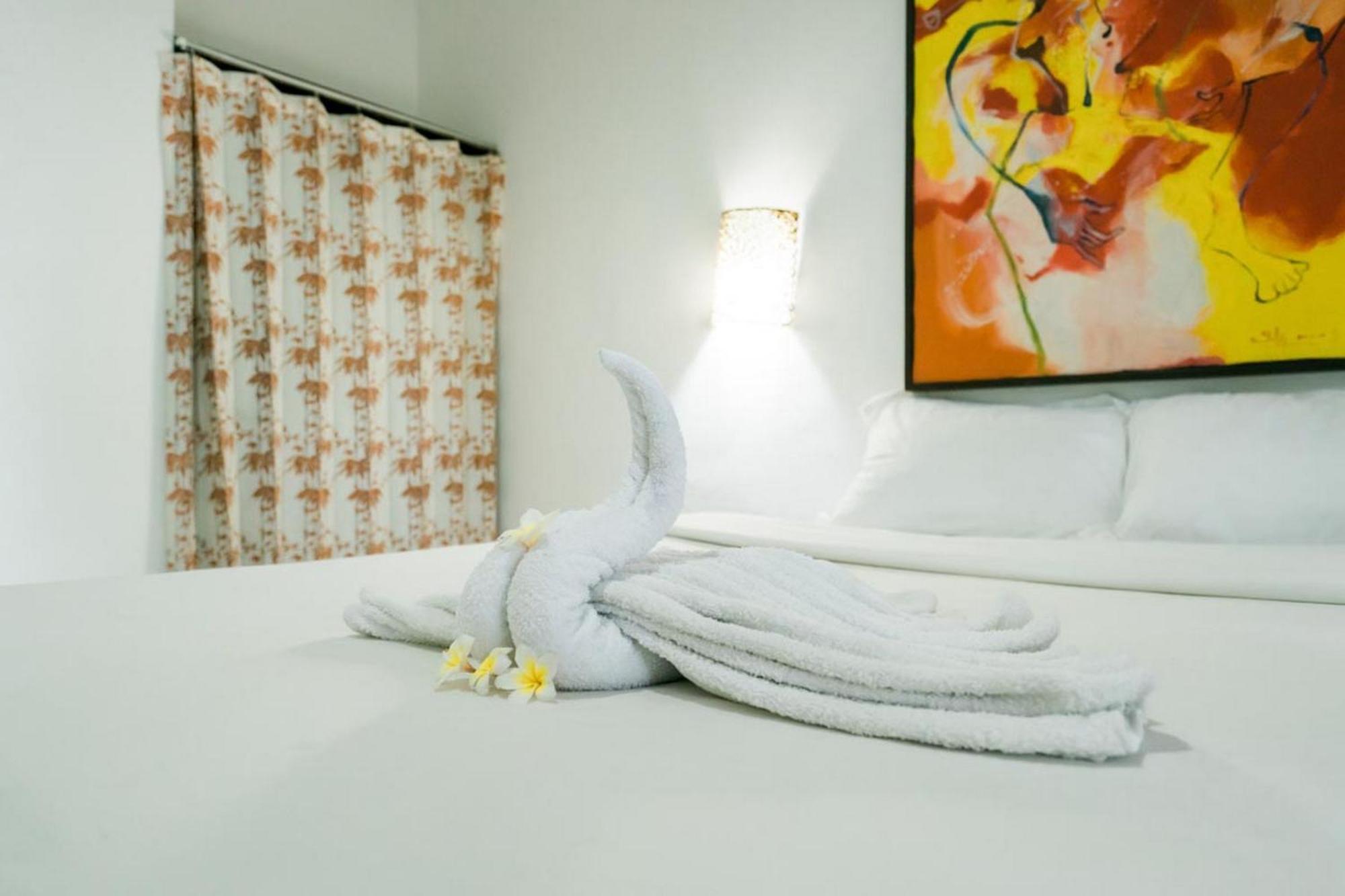 Urbanview Hotel Ananda Beach Sanur Dış mekan fotoğraf