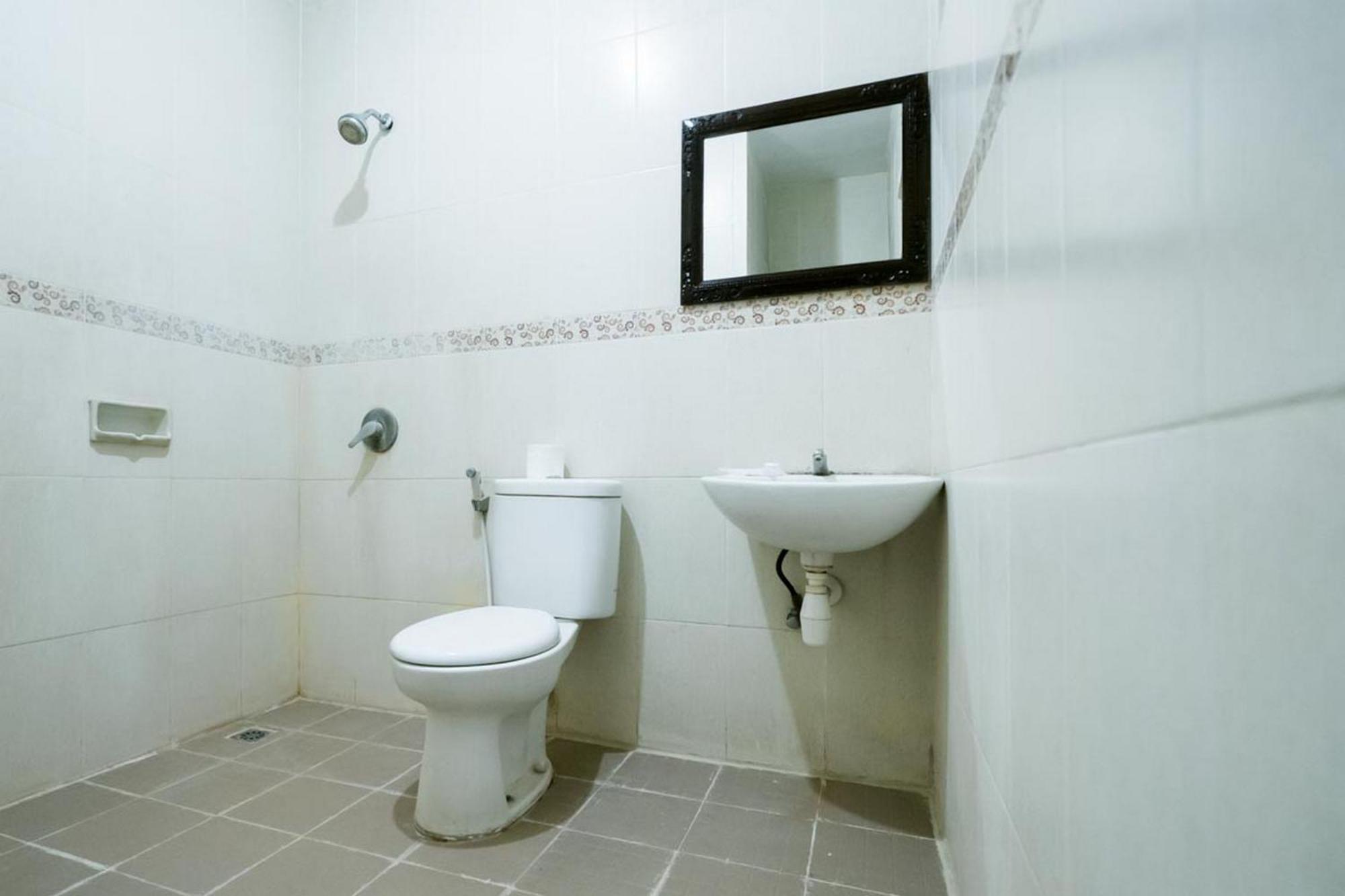 Urbanview Hotel Ananda Beach Sanur Dış mekan fotoğraf