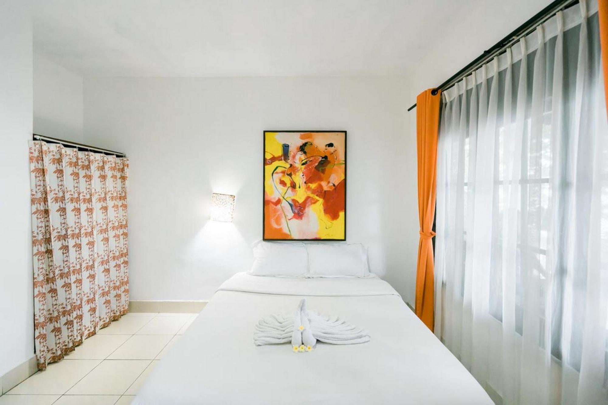 Urbanview Hotel Ananda Beach Sanur Dış mekan fotoğraf