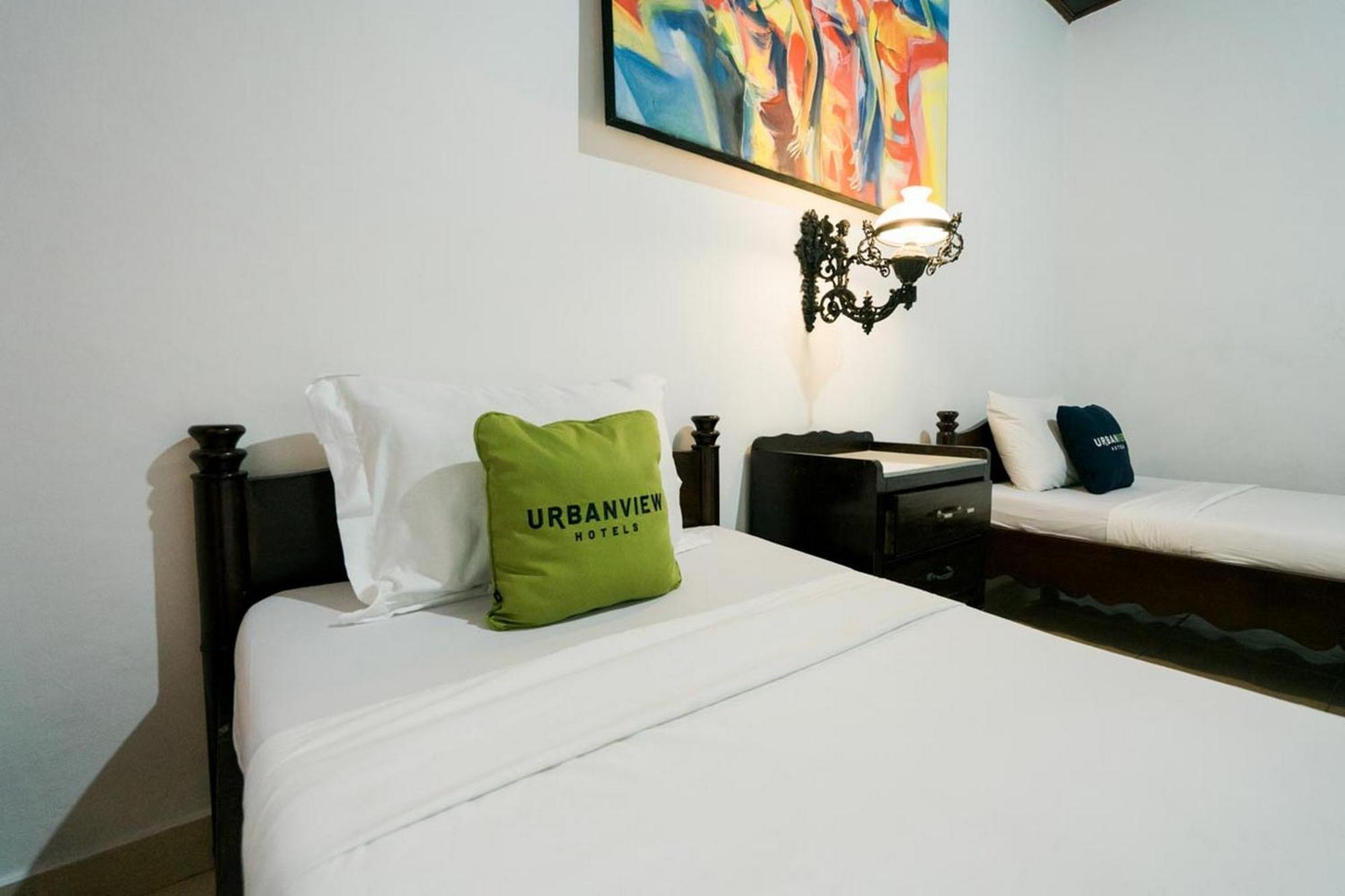 Urbanview Hotel Ananda Beach Sanur Dış mekan fotoğraf